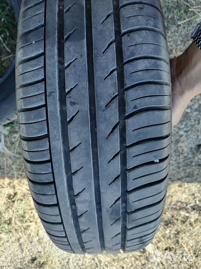 Шины 195 65 15 летние бу