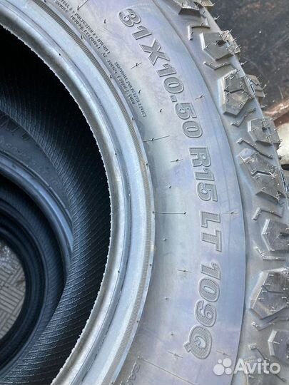 Kumho Road Venture MT71 31/10.5 R15 109Q