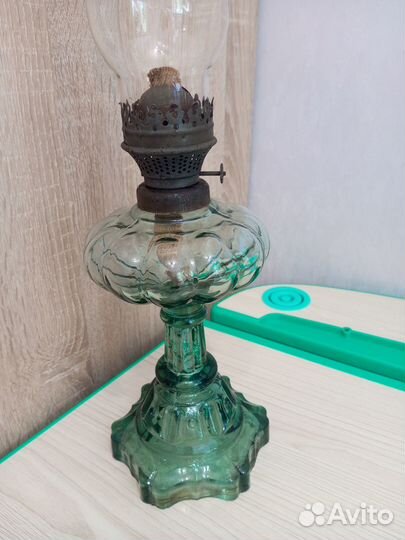 Антикварная керосиновая лампа из стекла СССР