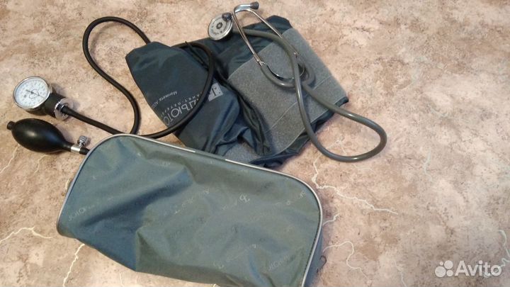 Тонометр механический,супер манжета до 75 см