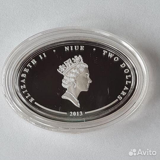 Монета Ниуэ 2 дол. 2013 лунный календарь год змеи