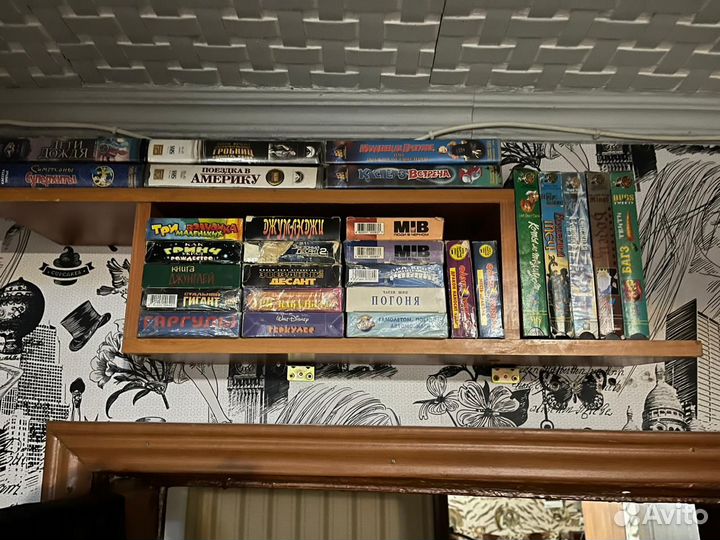 Видеокассеты vhs мультфильмы Пираты тёмной воды