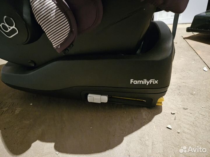 Автолюлька maxi cosi pebble с базой isofix