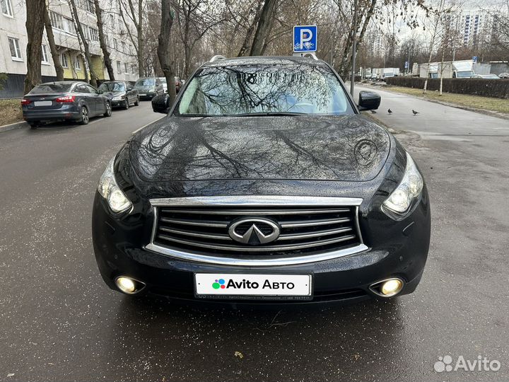 Infiniti QX70 3.0 AT, 2014, 172 000 км