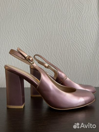 Туфли женские на каблуке Evita