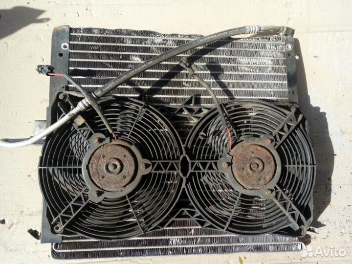 Диффузор радиатора Land Rover Range Rover 2