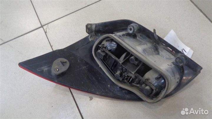 Фонарь задний наружный правый Renault Laguna 2 20