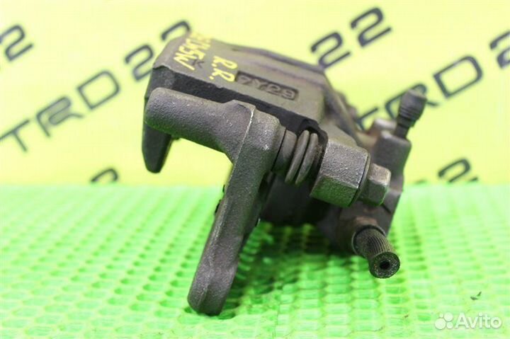 Суппорт задний правый Mitsubishi Outlander CW5W