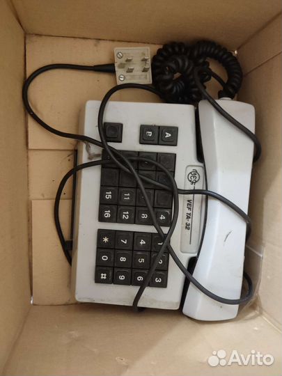 Телефон кнопочный VEF TA 32