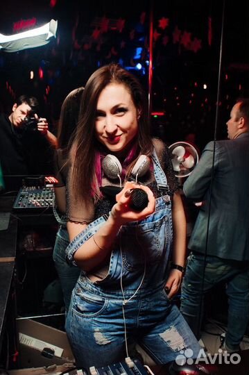 Ведущая / Dj / Диджей