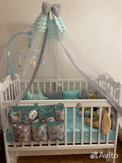 Детская кроватка Incanto Sofi с маятником