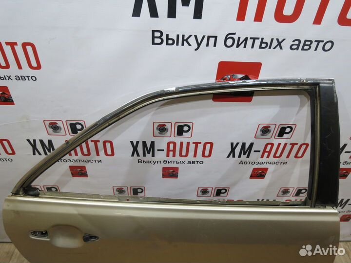 Дверь задняя правая Toyota Camry 40
