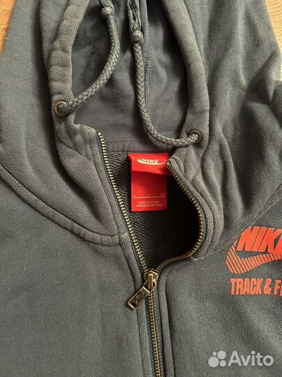 Толстовка на замке nike