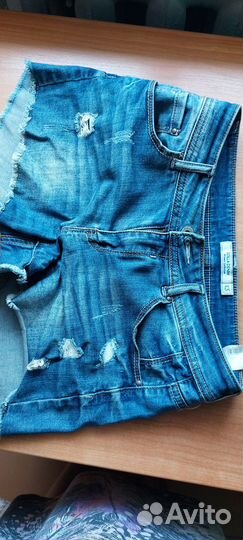 Продаю шорты