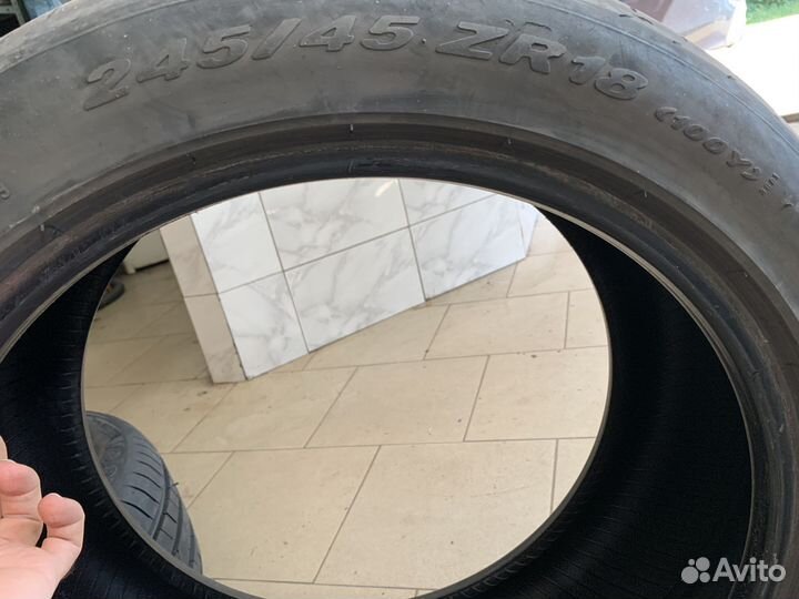 Pirelli P Zero 245/45 R18 100Y