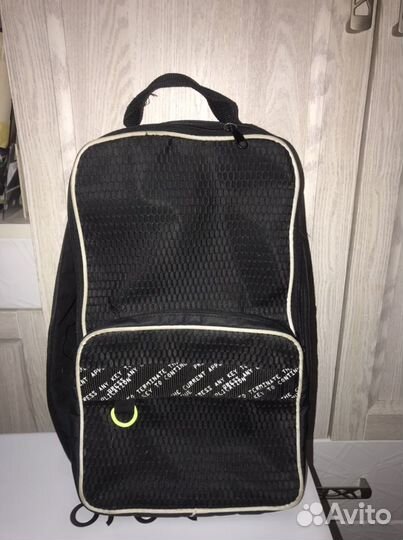 Рюкзак школьный