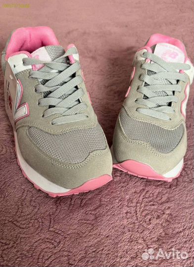 Женские кроссовки New Balance 574