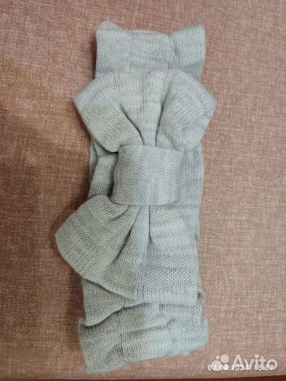 Бант на выписку вязаный серый в отличном состоянии