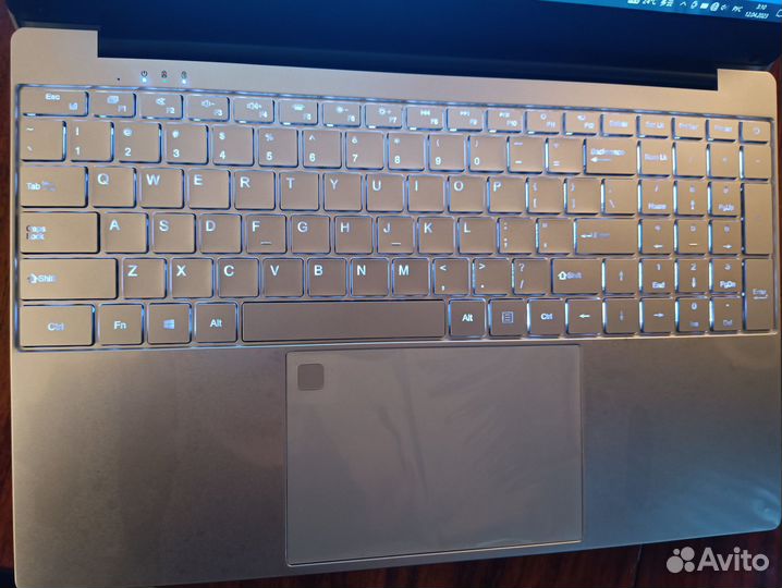 Ультрабук Smartbook новый