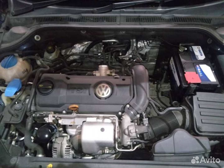 В разборе Volkswagen Jetta (A6) 2012г. 1,4л