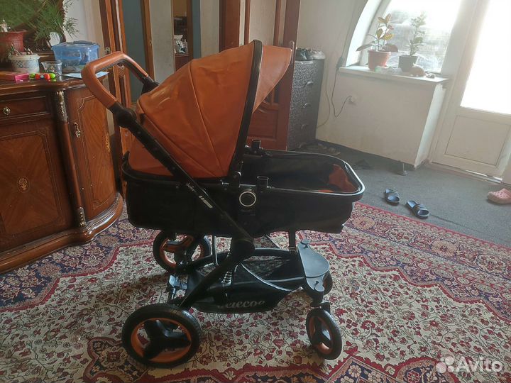 Коляска 2 в 1 и автокресло