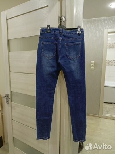Джинсы на девочку 158-164
