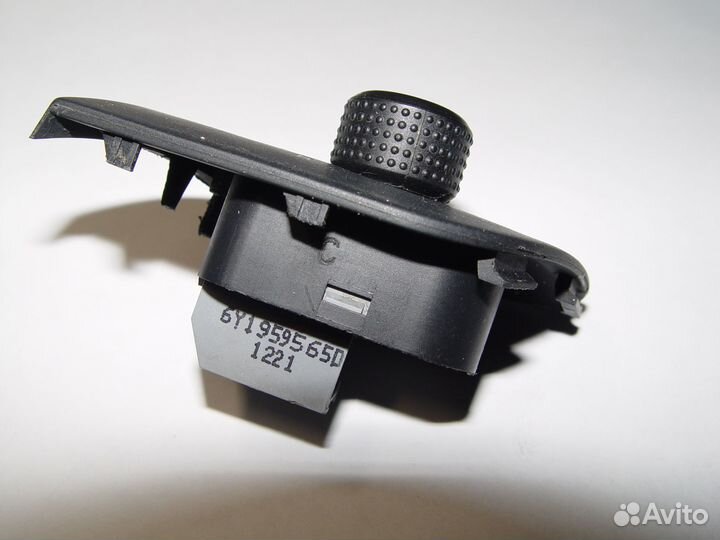 Кнопа регулировки зеркал fabia1 6y1 959 565d