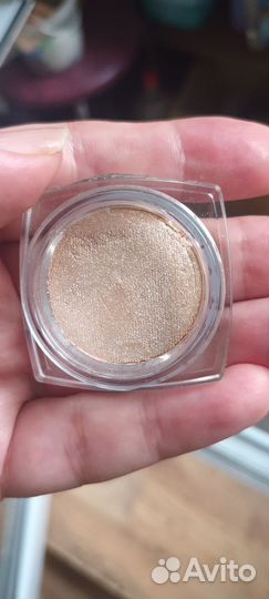 Тени для век