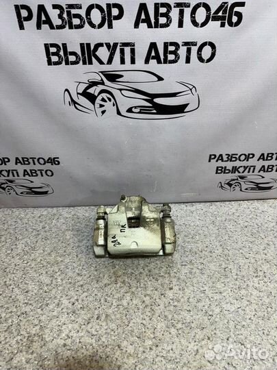 Суппорт передний правый Kia Cerato BD G4FJ 2021