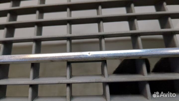 Решетка радиатора Mercedes C W202, 1996