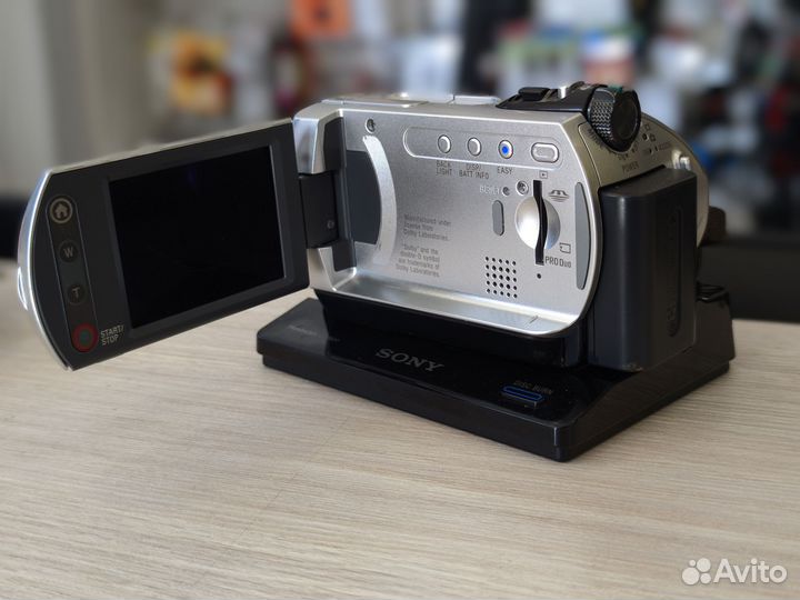 Видеокамера Sony DCR-SR42E (не работает дисплей)