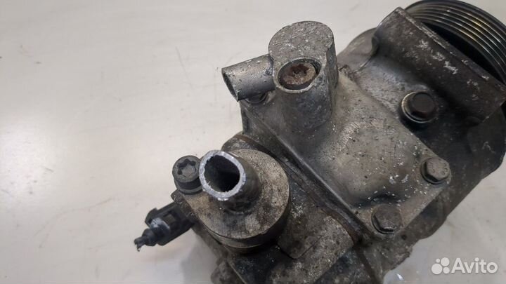 Компрессор кондиционера Volkswagen Passat 6