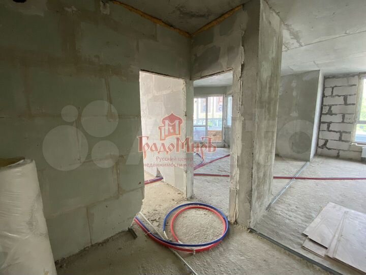 2-к. квартира, 71 м², 2/8 эт.