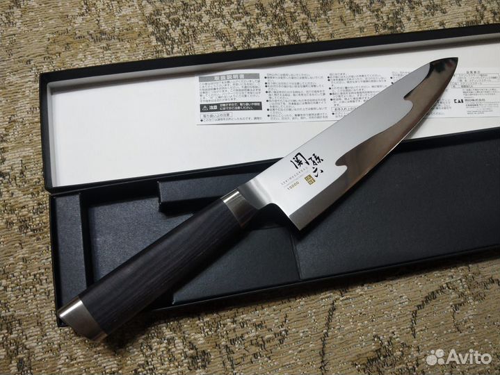 Нож кухонный KAI Япония. Новый