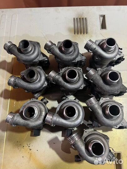 Помпа Bmw 5-Series E60 N52B30