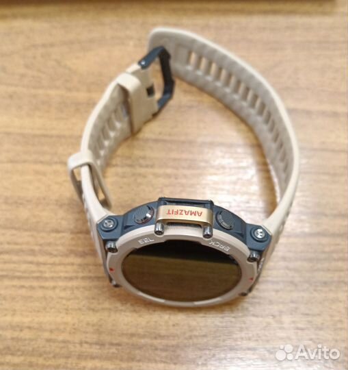 Смарт-часы Amazfit T-Rex 2