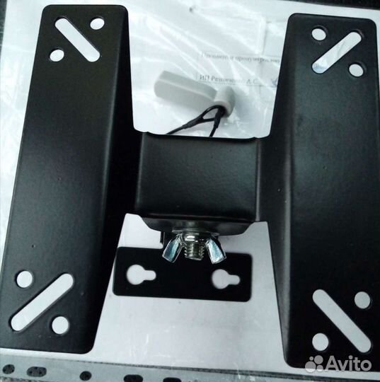 Кронштейн для телевизора