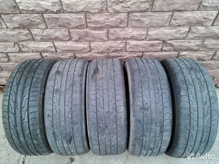 Toyo TYDRB 215/55 R17 94V
