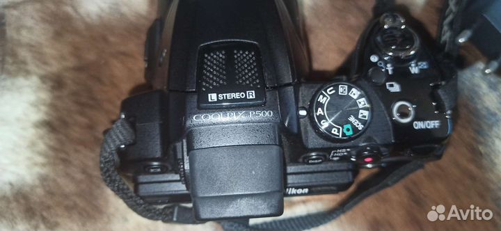 Зеркальный фотоаппарат nikon p500