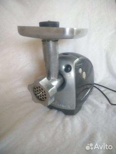 Продам мясорубку Moulinex (Мулинекс)