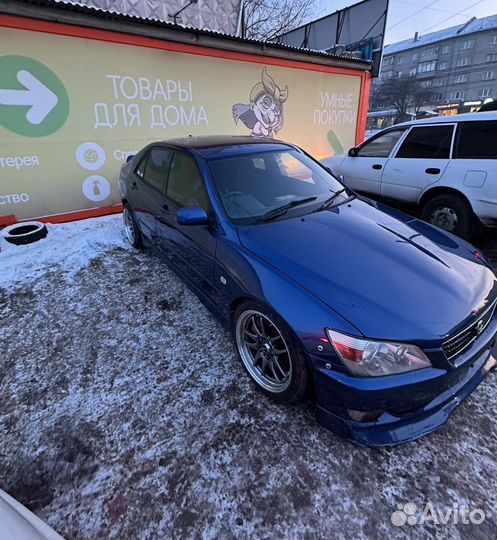 Toyota Altezza 2.0 AT, 2001, 150 000 км
