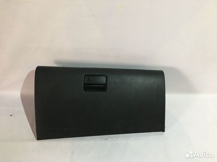 Бардачок нижний Mazda 6 GG рестайлинг