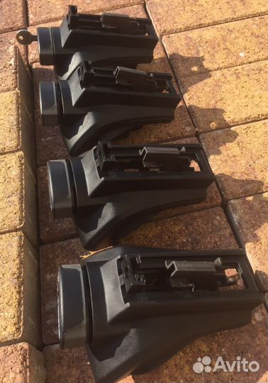 Упоры багажника thule