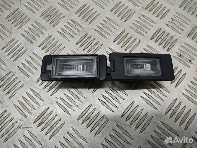 Подсветка номера Opel Astra J 2011 13590043