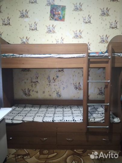 Двухъярусная кровать бу