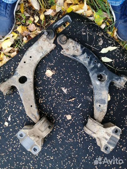 Рычаг предний Форд Фокус 3