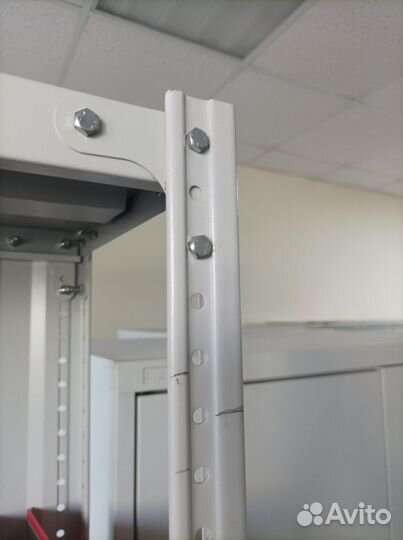 Полки для металлических стеллажей