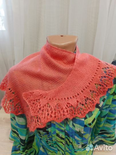 Шаль серповидная