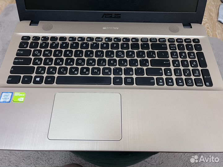 Ноутбук asus core i3