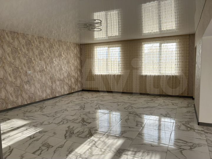 Таунхаус 197 м² на участке 5 сот.